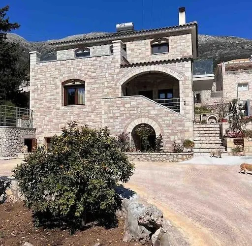 Holiday home Ora House Agia Efimia