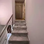Ora House