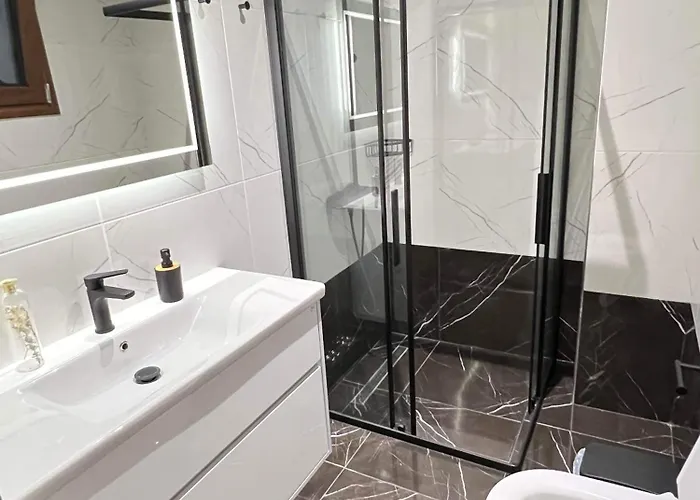 Ora House Semesterbostad *