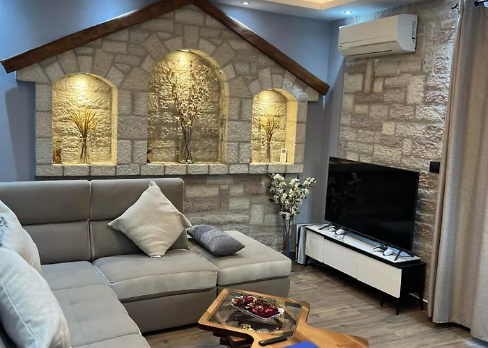 Ora House Agia Efimia