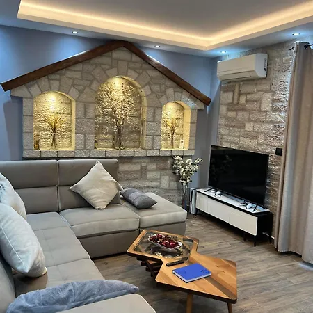 Ora House Agia Efimia